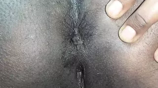 Hot bhabi took out water from chut with his finger