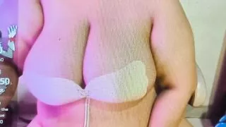 Naughty jasmin seducing with busty boobs