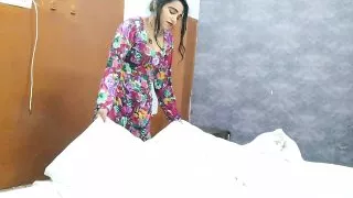 The anal wife called her husband early due to the house and invited him again today.