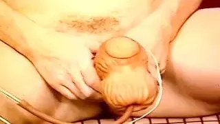 Extreme pussy slapping and cunt play