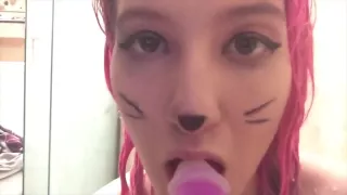 Kitty Girls Very Raunchy Wet Shower Self-stimulation