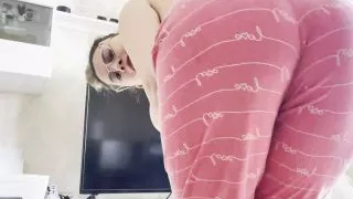 Boobs ass and fingers for my tight holes