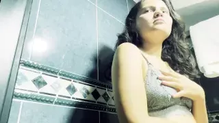 I thought I would have to masturbate alone, but my best friend always gives me her hand