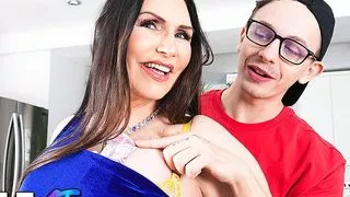 I bang Step MILF Josephine James - MILFAF