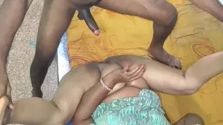 Aunty is a neighbor With the young man She has hard sex