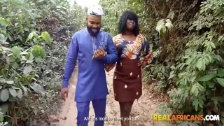 Blue Lipped Ebony Black Hottie Goes Wild Outside Sucking Hard 5 Min