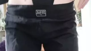 Elza Kom: Of course you really want to undress me