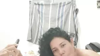 Casual Blowjob in Bed