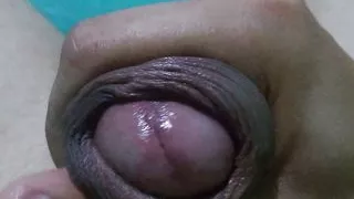 Big wet dick masturbation a close up