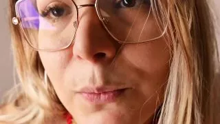 Vends-ta-culotte - Beautiful French blonde gets naked and has fun with a big dildo