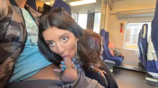 branlé et pipé dans le rer