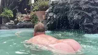 Pool boy naked outdoors with sexy ending
