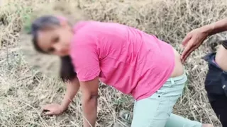 Beautiful village girl Soniya fucking in jungle in doggy style xxx video, Desi Girl tight pussy fuck xxx video