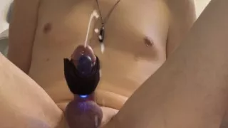 Squatting and Huge Handsfree Cumshot