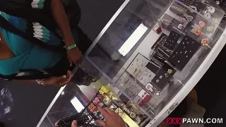 Dem Pfandleiher den Schwanz gelutscht