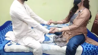 Indian Desi Hot Girl 1st Date 1st Time Chudai Hard Fast Doggystyle Hot Sex Clear Hindi Audio