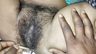 Bhabi Ne Apni Chut Ke Baal Bna Kar Masti Ki