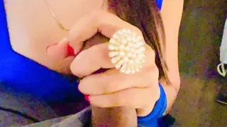 Last night bhabhi ne muth maarte time dekh liya full hindi audio fir bhabhi ne bhi maza liye.