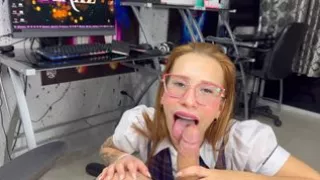 Horny student gets a good fuck