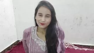 Cute step sister ko paise dekar hotel me pela