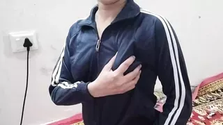 Police ne arrest kiya to thane me hi choda