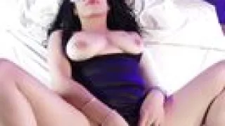 Alesexydoll playing with her vibrating bullet