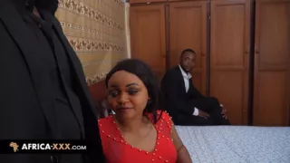 Hot trio in African lands