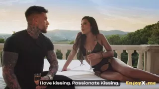 Brunette stunner Andrea Retali enjoys it rock hard and messy with a sexy sunset backdrop - total HD porn, baby!