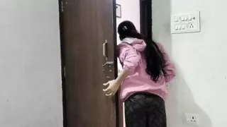 Step mother ko paise dekar jabar dasti pela