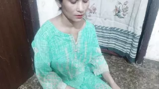 Bhabhi ki tight chut ko dhila kar diya