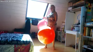 Let's Make The Balls Bounce