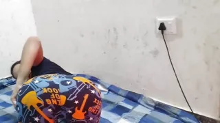 Akeli rahene par bhabhi mere se chud gyi