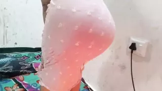 Step sister ko bathroom me hi pel diya