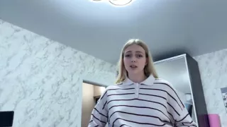 A Stranger Was Divorced for Sex by Offering a New Iphone