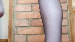 Marie's Feet Loves Cake