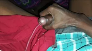 Aunty ke sath Raat mein soya land khada ho gaya Muth maar Diya  Kali chut hot sexy Indian aunty