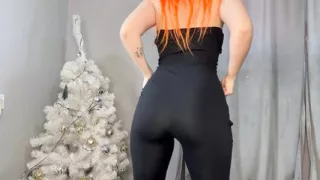 My Step-sister Oils Herself and Anally Excites Her Ass