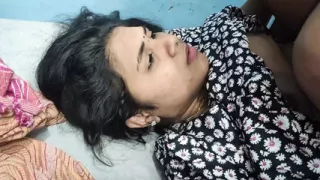 Mallu boss and hot maid fuck in bedroom while boss's wife not in home, Cheatin g mallu maid hot fuck with boss, Maid and boss