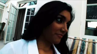 Alicia Rhodes & Leah Jaye Share Passion in a Wild Threesome Encounter