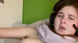 Moaning in the bedroom and fuck myself with big dildo