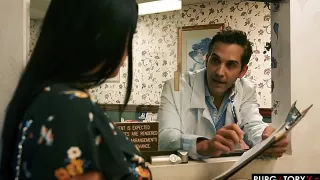 Schwarzhaarige Milf fickt mit ihrem Hausarzt