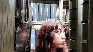 A little naughty in a royal library ????