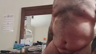 Bear playing on line