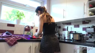 Visiting Step-Auntie Valentina Kitchen JOI