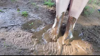 Barefoot Squishing & Playing in the Mud, Dirty Feet
