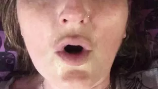 A very quick cum before getting up for the day