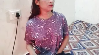 Kaam karne aayi baai ko akele dekh kar pel diya