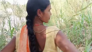 desi bhabhi Jungle me mangal karte video
