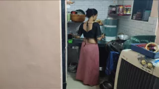 Leave friends sister -in her house after leashing friends sister