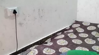 Teacher ne muze paise dekar jabar dasti chod diya